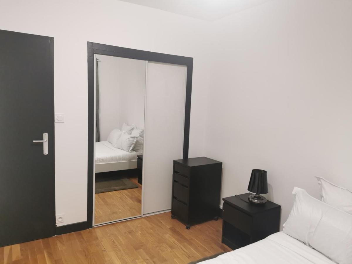 Appartement Meubles A Villeurbanne Lyon Bagian luar foto