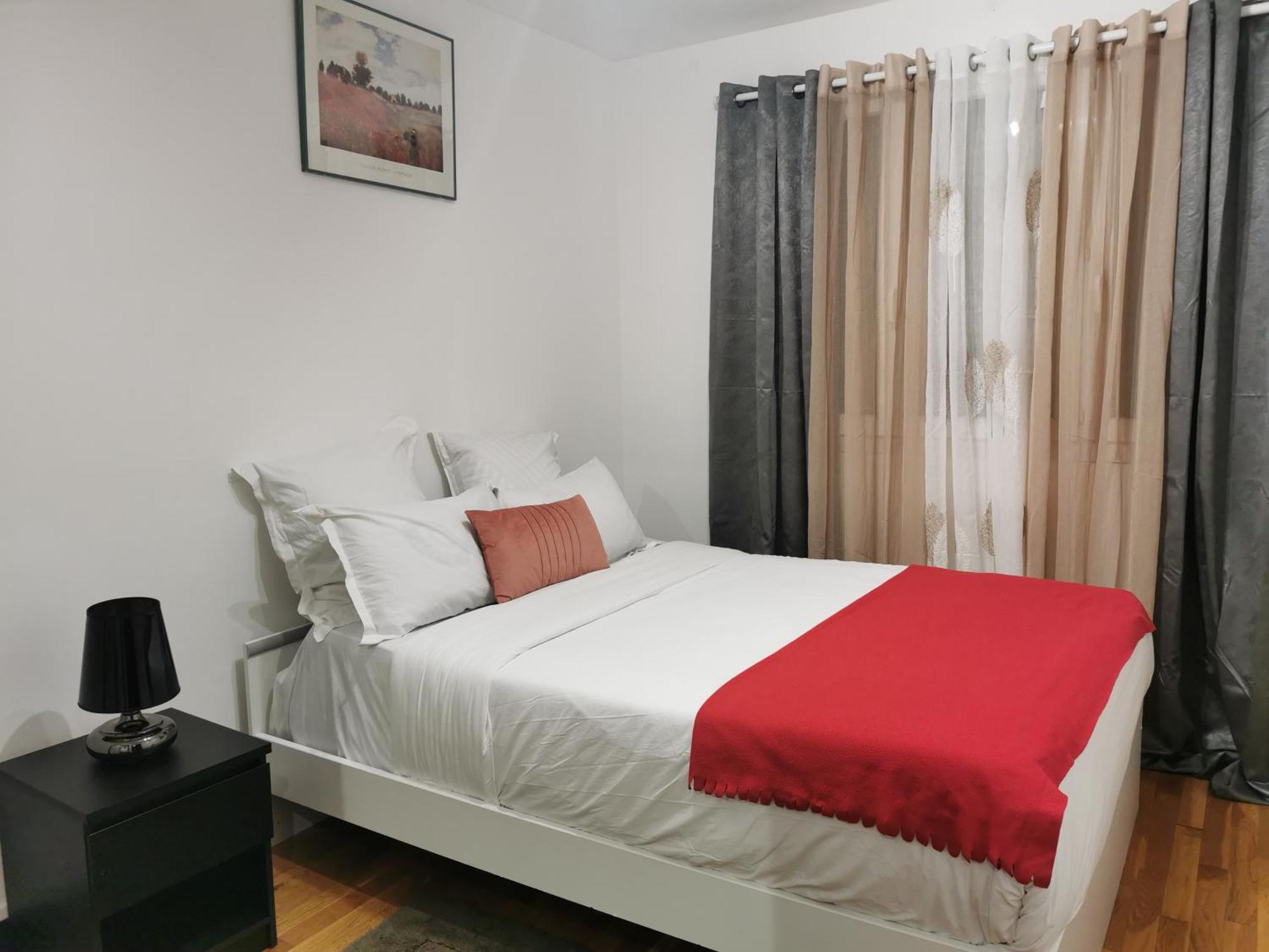 Appartement Meubles A Villeurbanne Lyon Bagian luar foto
